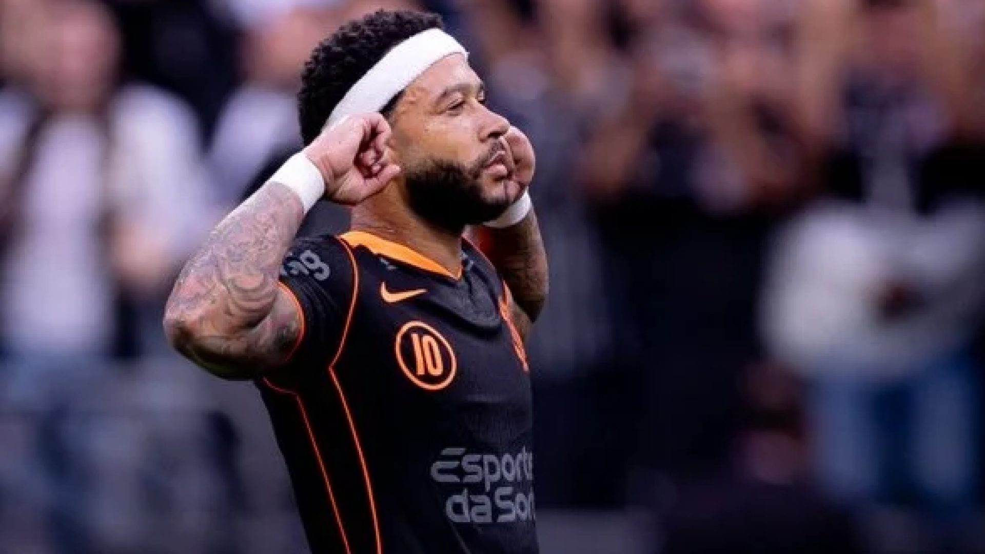 Memphis Depay , atacante do Corinthians
