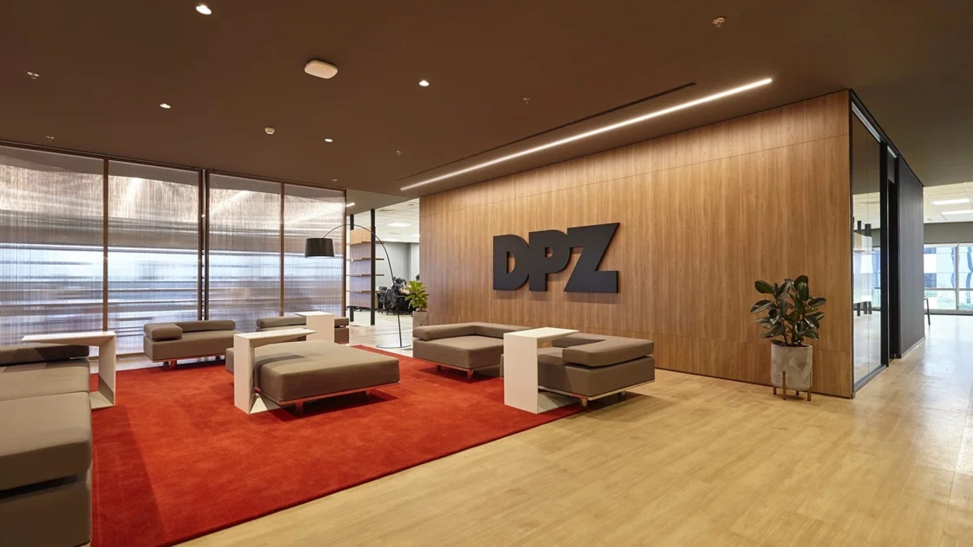 Escritório da agência de publicidade DPZ