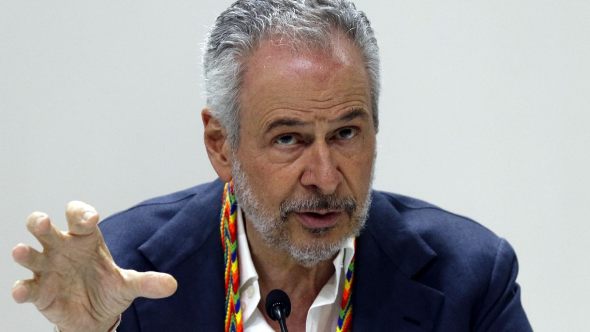 Presidente da COP30 prevê prolongamento das negociações após incêndio
