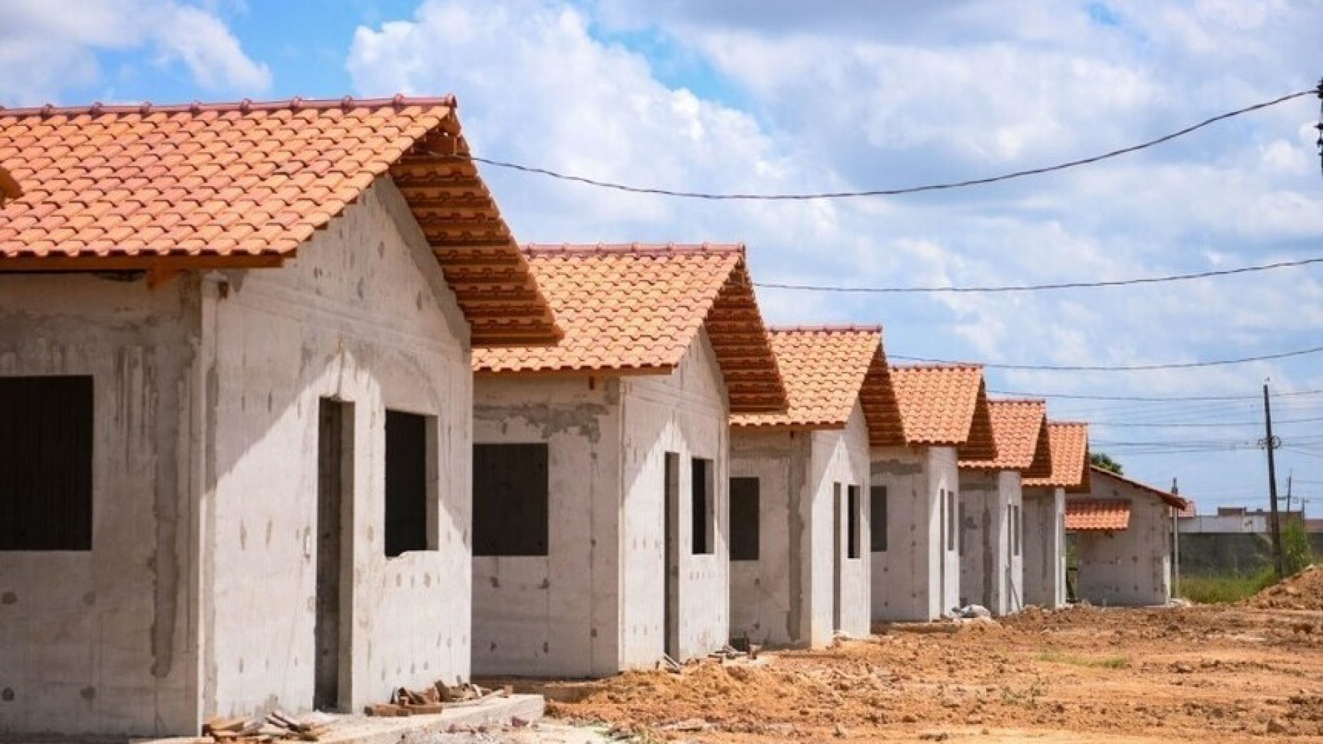 Vítimas expulsas por facções podem ter prioridade em políticas públicas — Senado Notícias