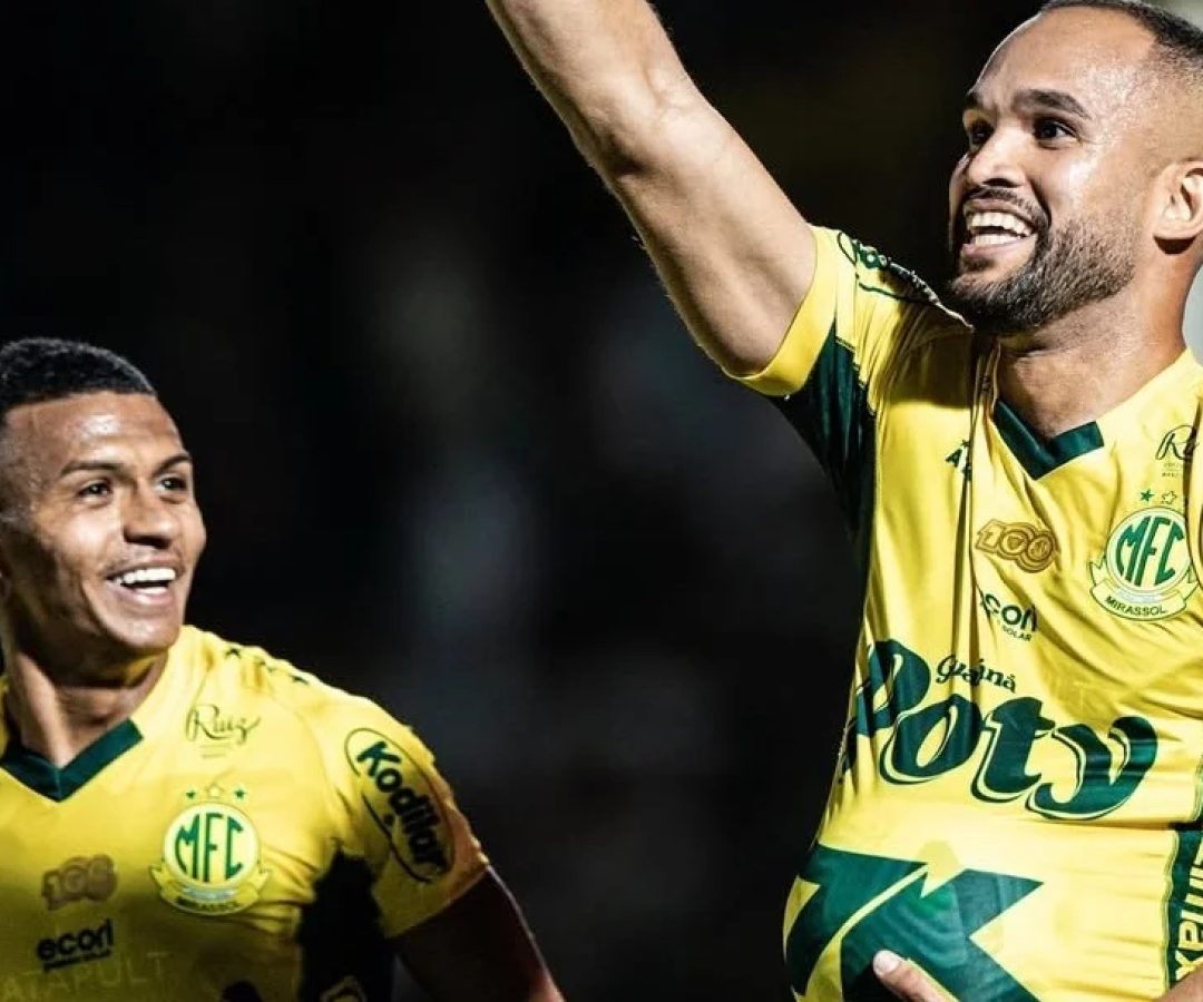 Palmeiras perde para Mirassol ‘invencível’ no Maião e vê Flamengo encostar