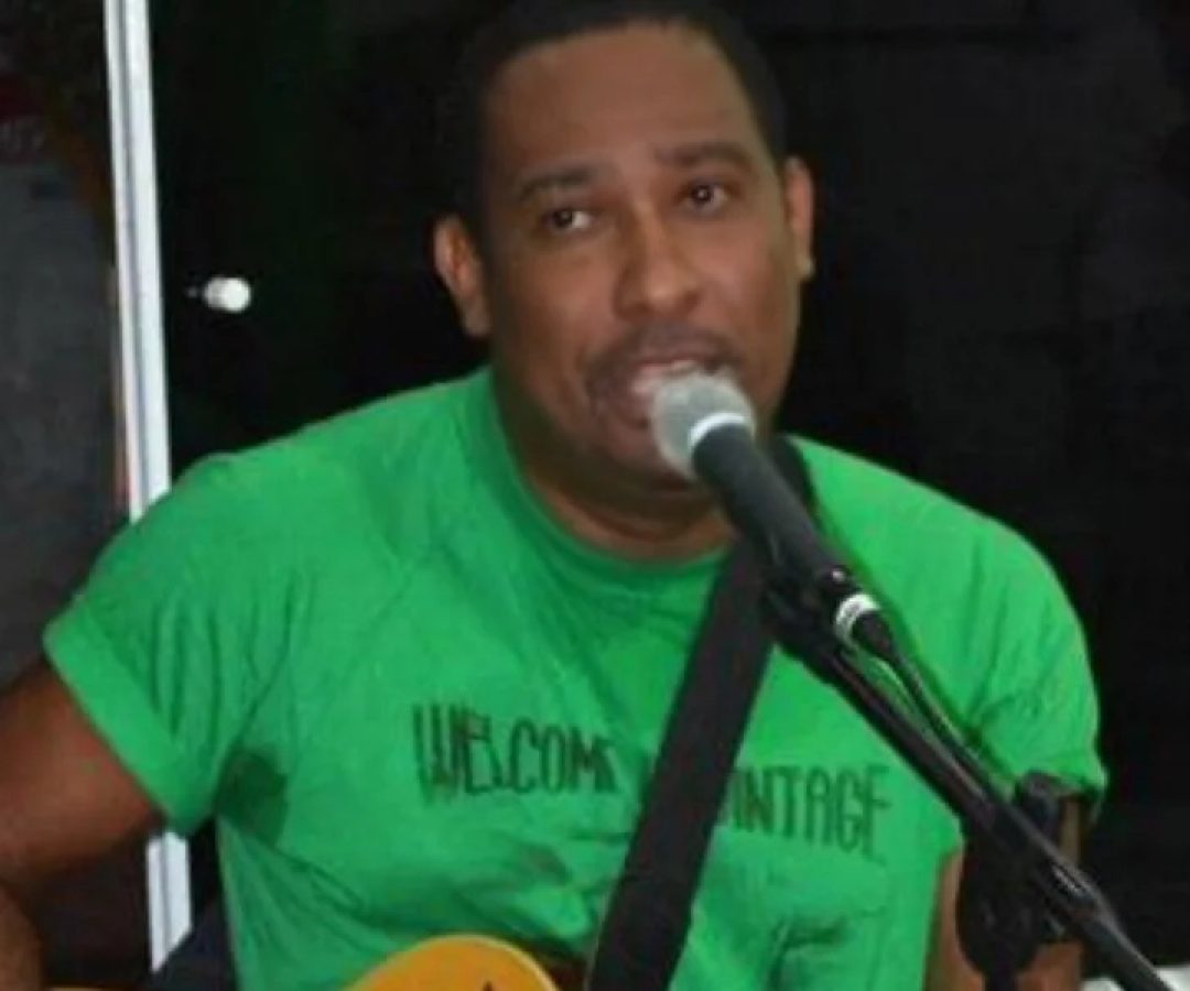 Morre Willian Araújo, integrante da primeira formação do Molejo, aos 60 anos