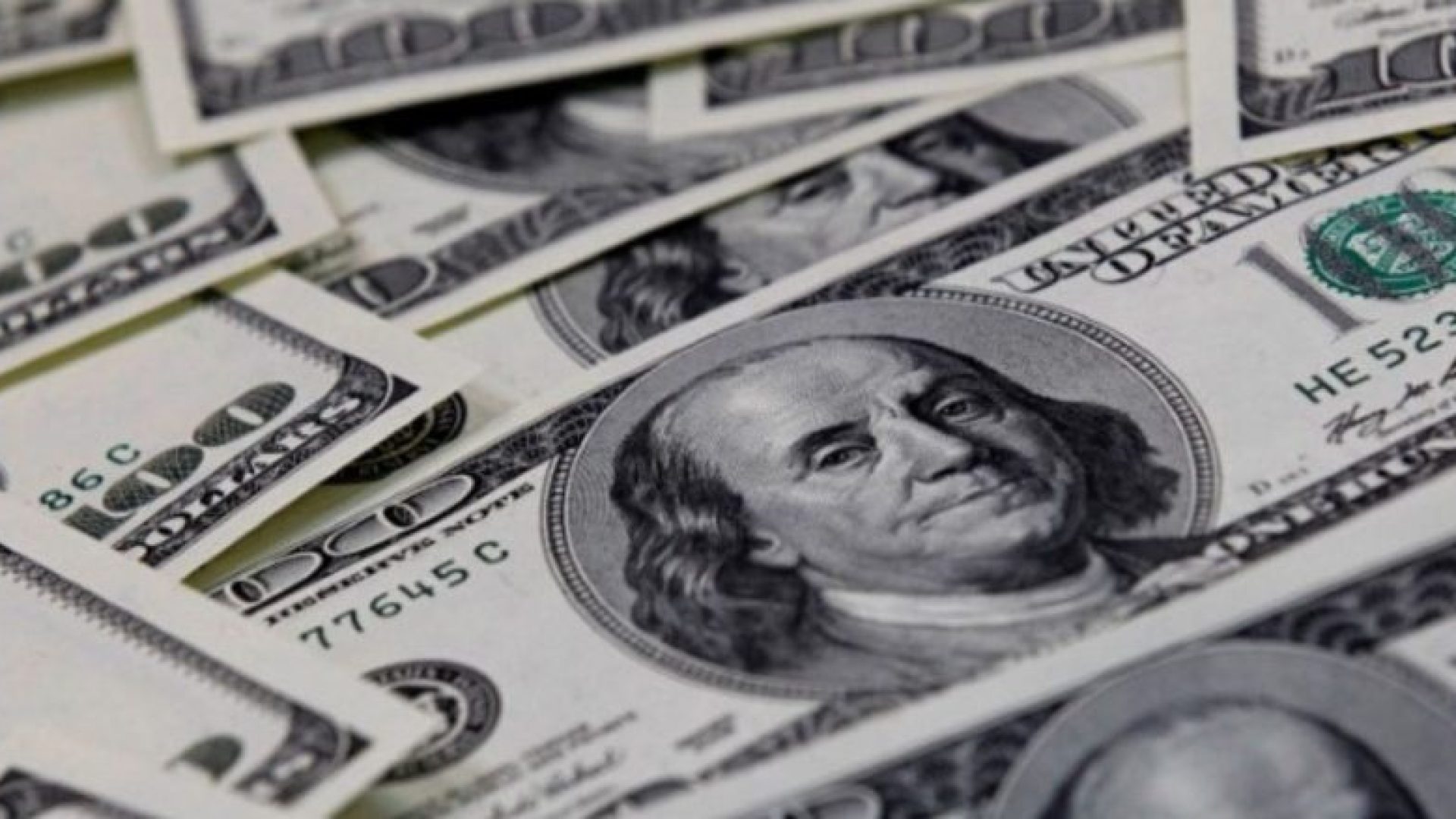 Vale a Pena Investir no Exterior Agora?