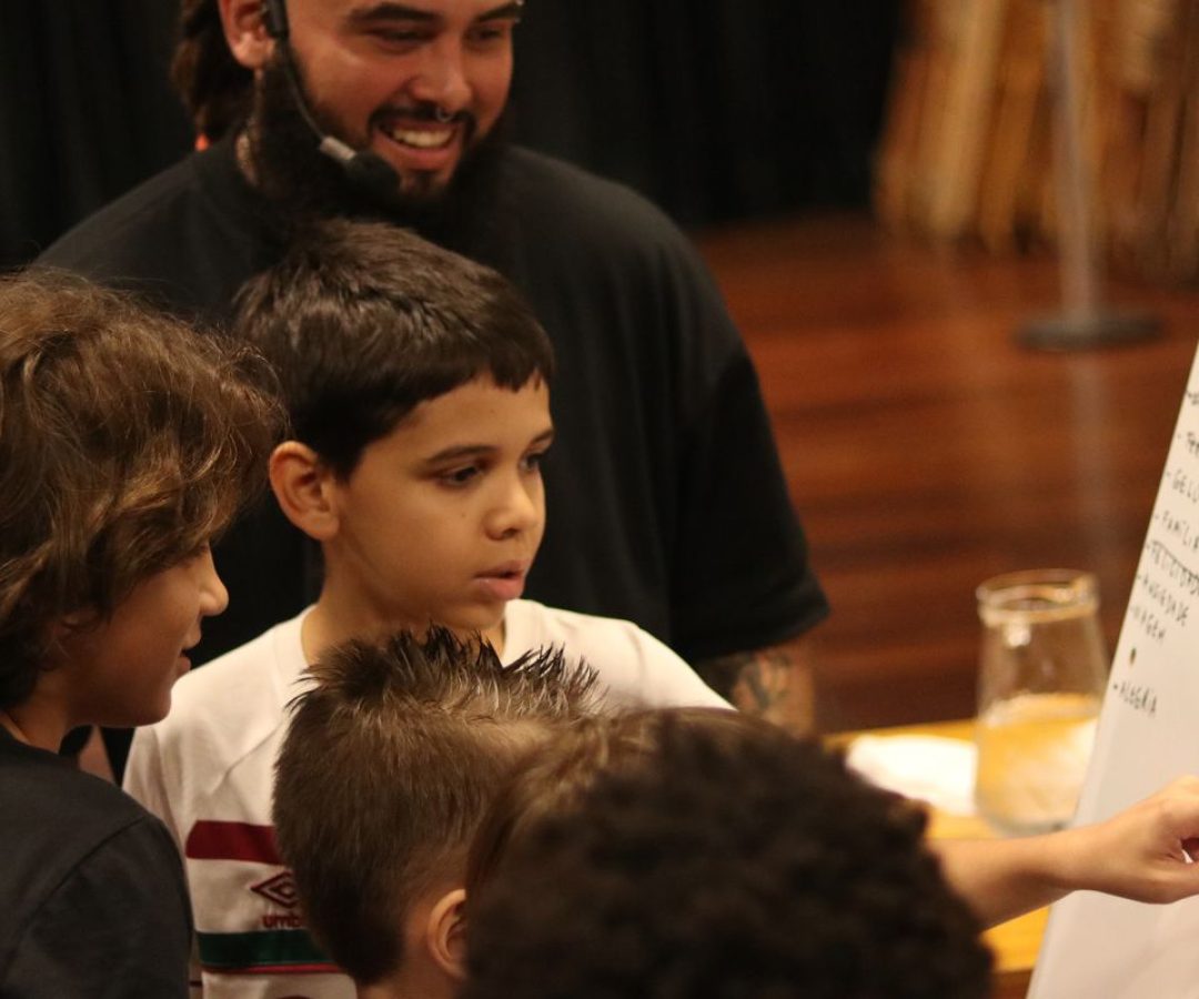 Projeto leva batalha de poesias a escolas públicas do Rio de Janeiro