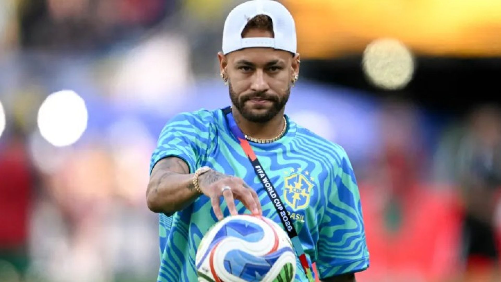 Torcedor brasileiro quer Neymar em campo, não em vídeo de IA