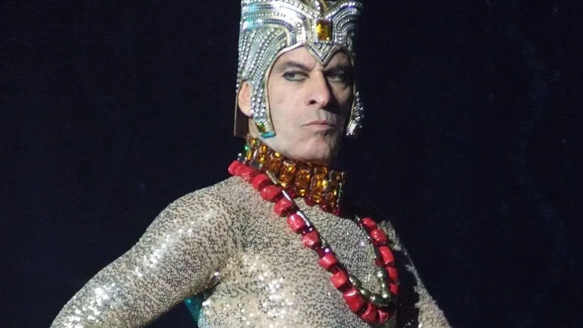 Ney Matogrosso anuncia show da turnê ‘Bloco na Rua’ em SP em junho