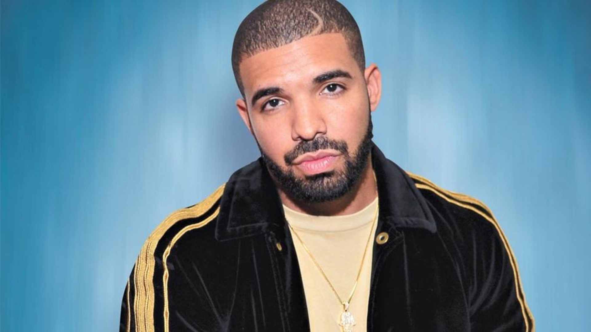 Drake lança 3 álbuns e faz referências à rivalidade com Kendrick Lamar