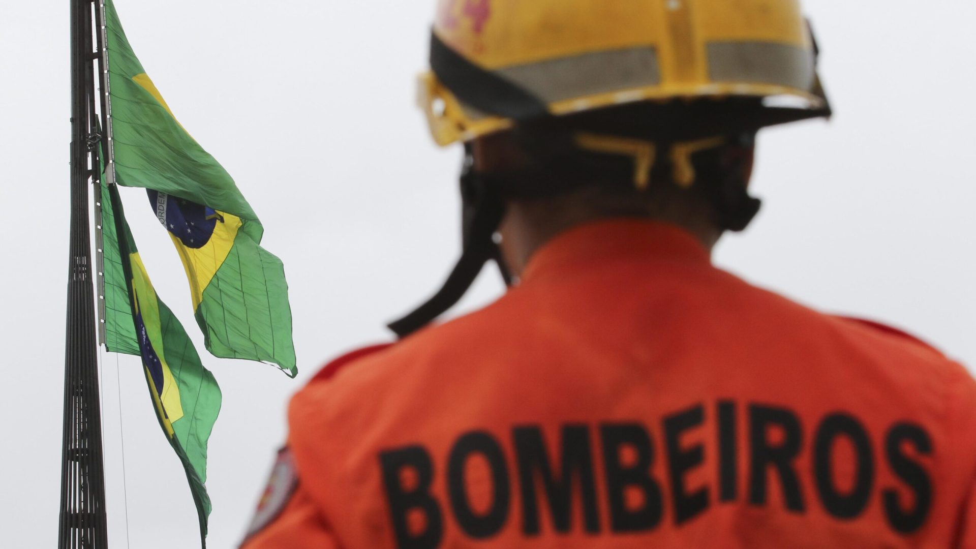 MPDFT recomenda fim da barra dinâmica para mulheres em concursos de Bombeiros