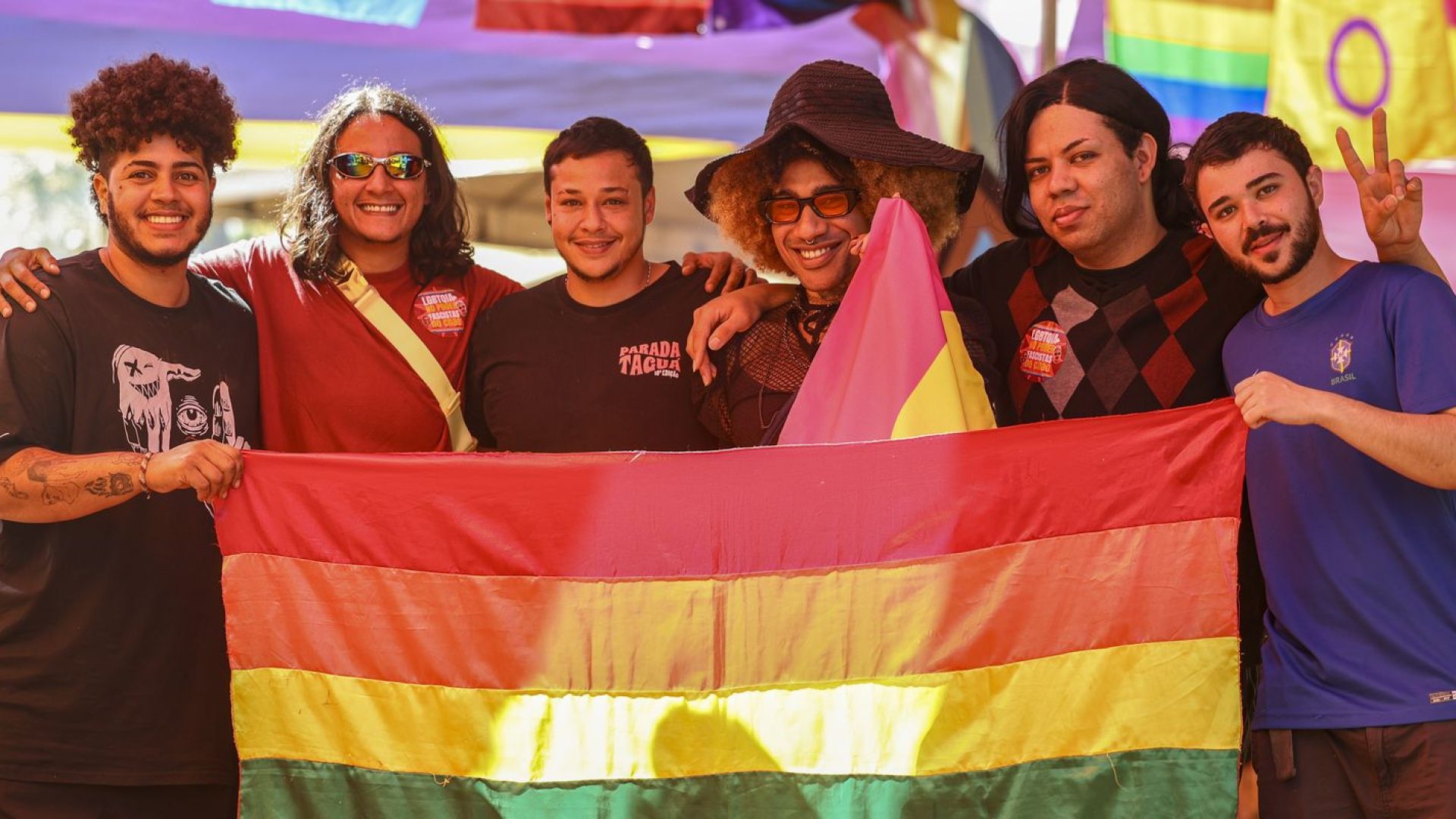 Orgulho LGBT: pessoas trans celebram projeto de inclusão pelo futebol