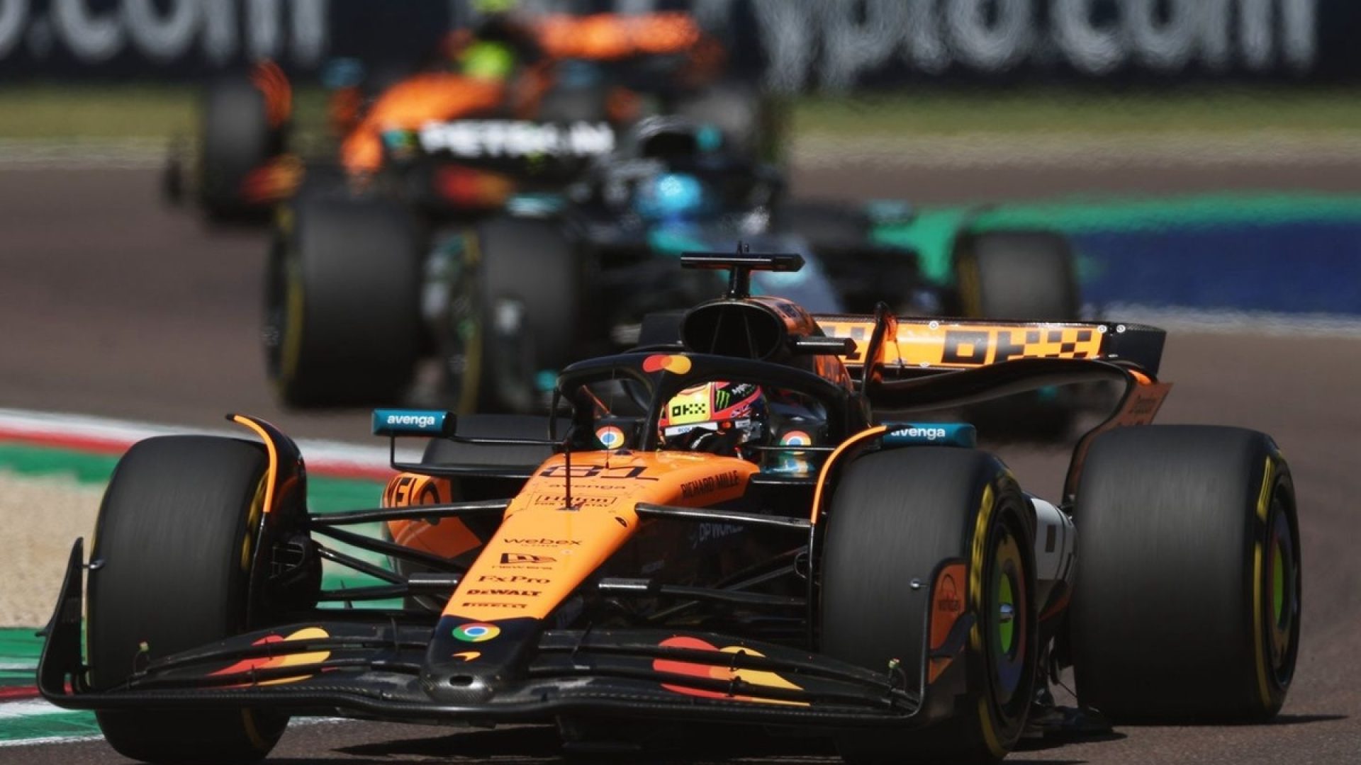 Teto de gastos tornou possível o título da McLaren, diz Wolff