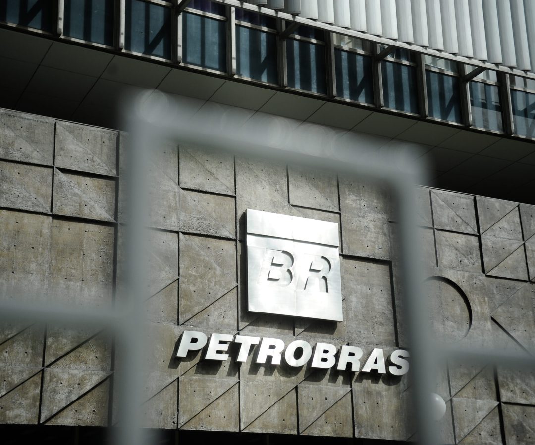Petrobras abre 150 vagas de estágio para 2026 com cotas para diversidade