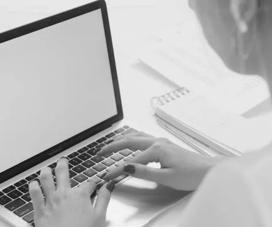 UFMG abre inscrições para curso de extensão gratuito em educação museal e comunicação pública da ciência