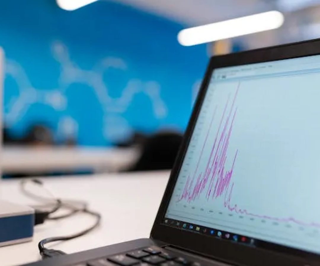 Inscrições abertas para a formação gratuita e online de Orientação de Trabalhos Acadêmicos Finais na EaD