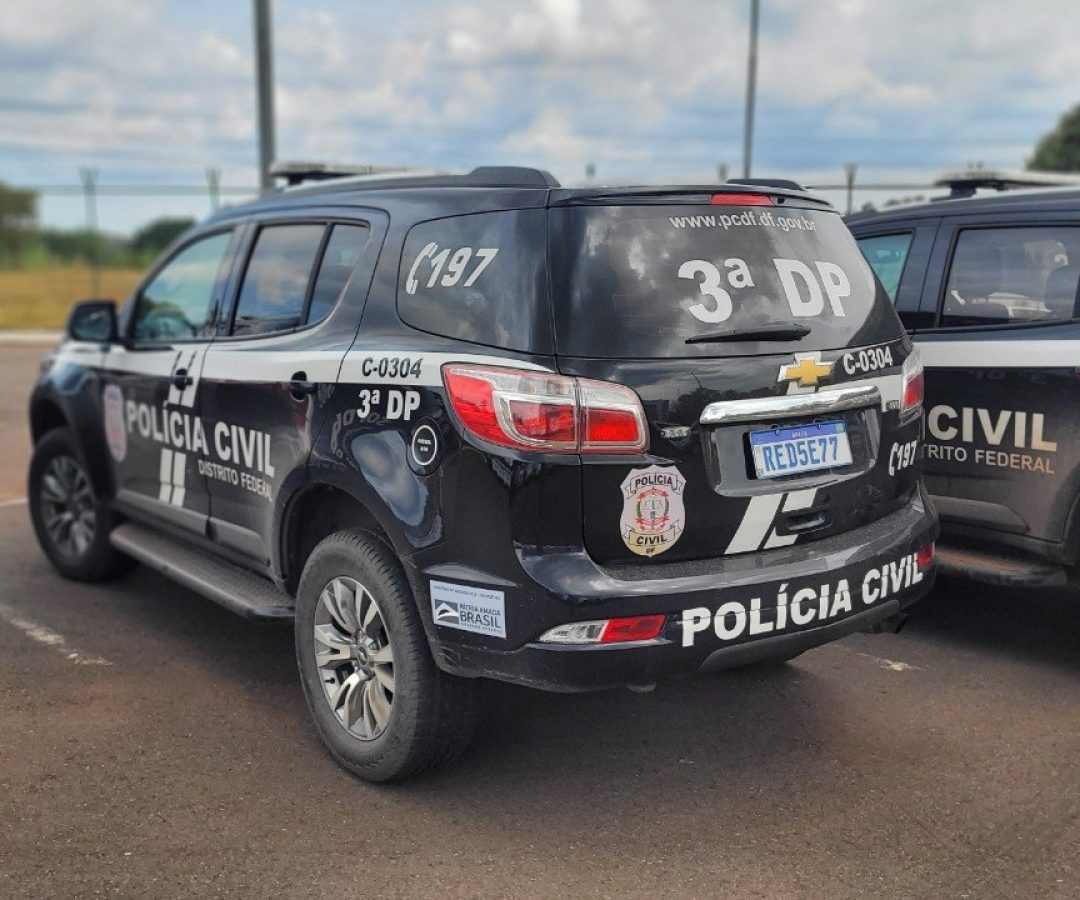 Homem é preso ao tentar sacar R$ 1,4 milhão do FGTS com documento falso no DF