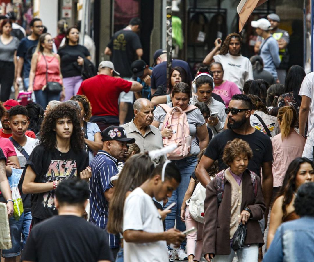 Brasil cria 85,9 mil postos de trabalho em abril, aponta Caged