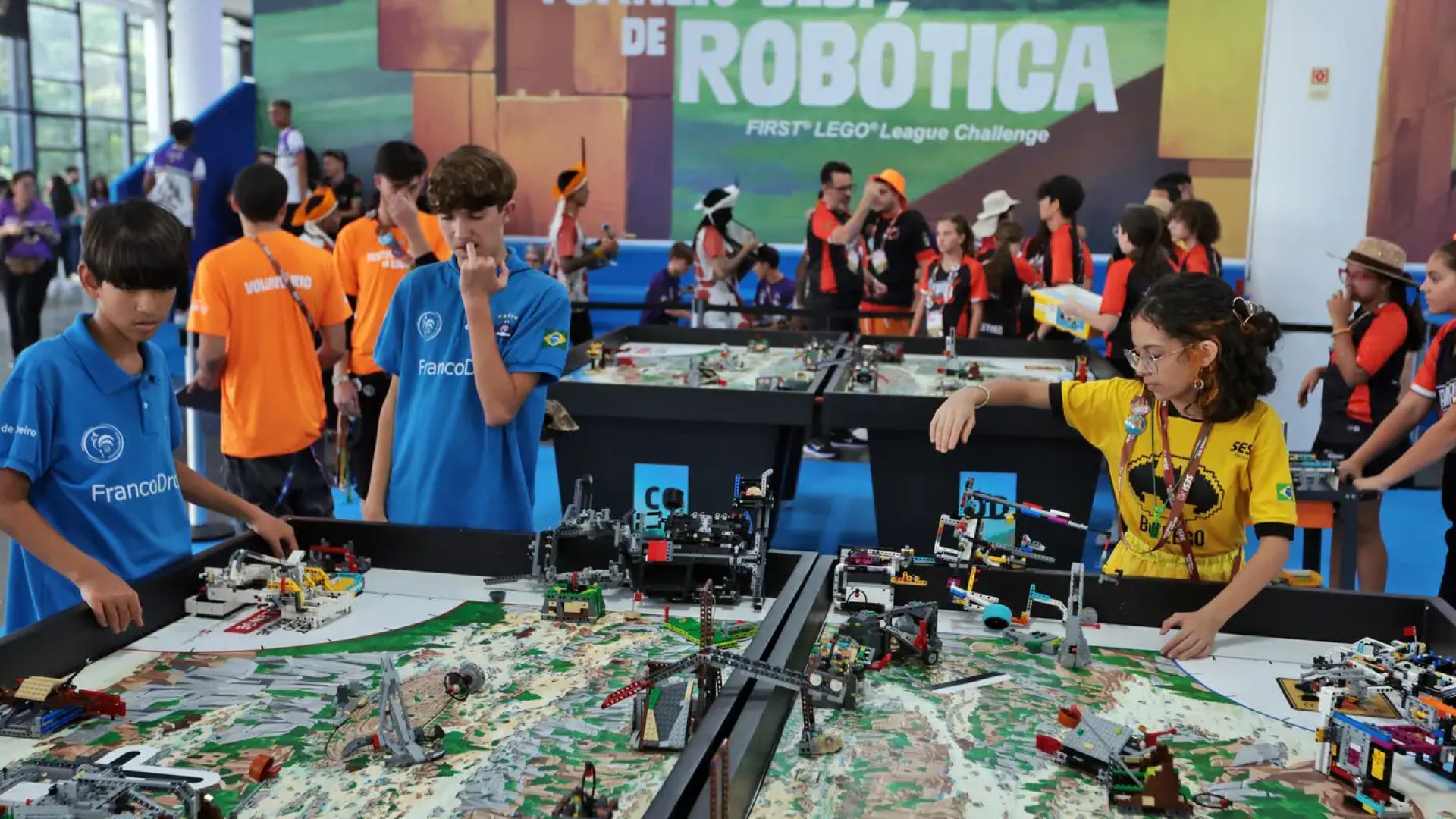 Festival SESI de Educação leva campeonato de robótica para São Paulo