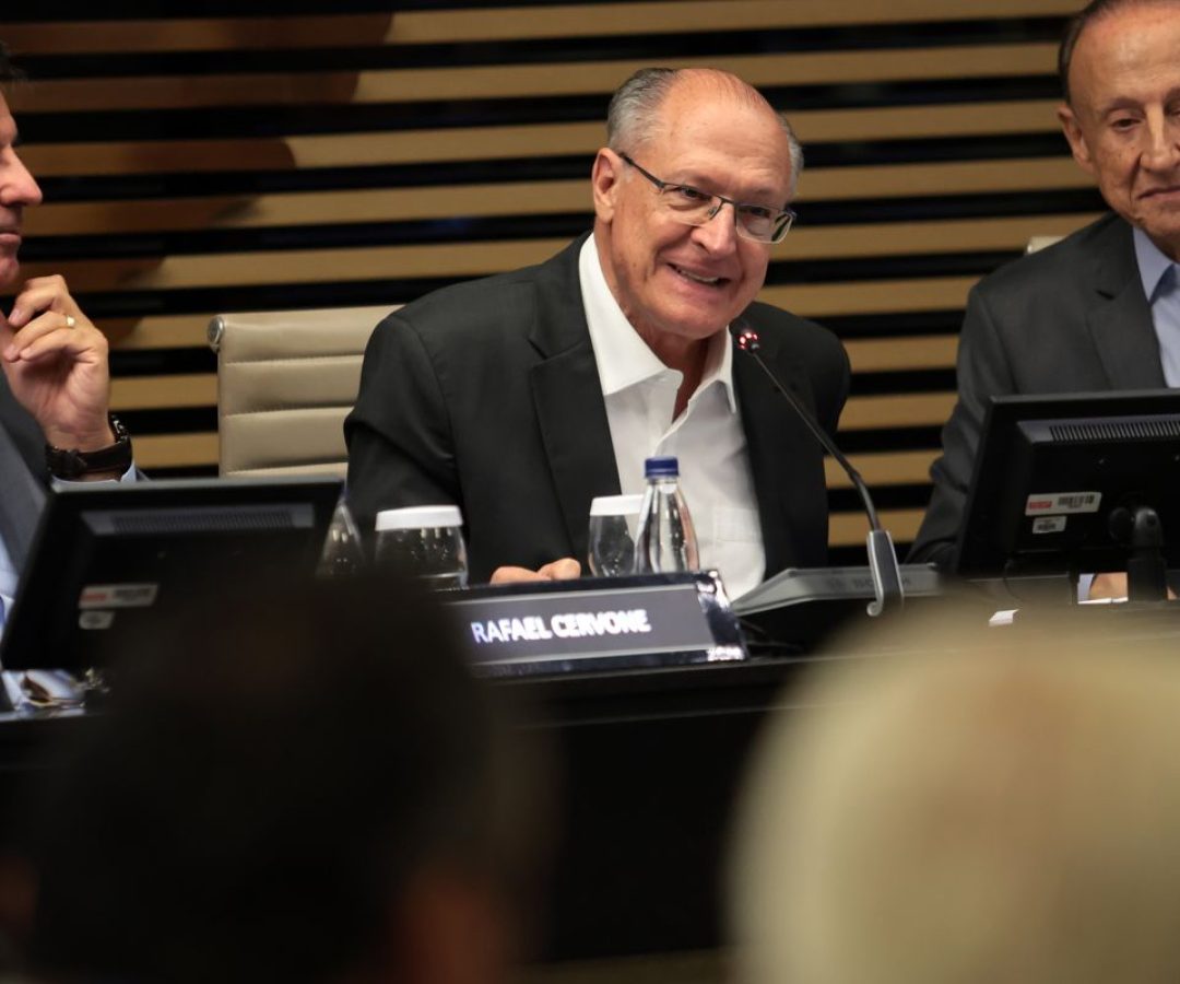 Alckmin diz que redução da jornada de trabalho é tendência mundial
