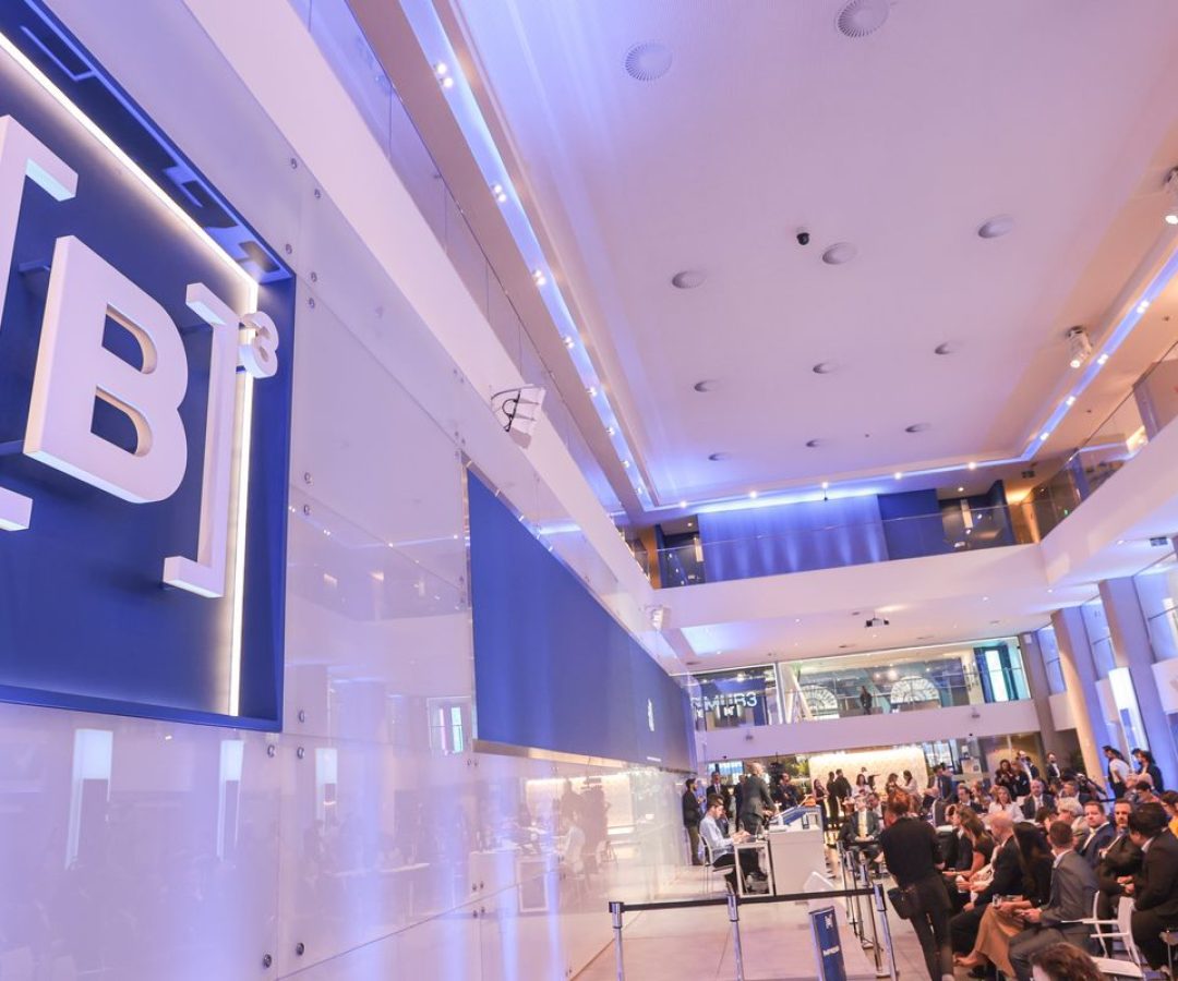 Bolsa volta a bater recorde e encosta nos 190 mil pontos