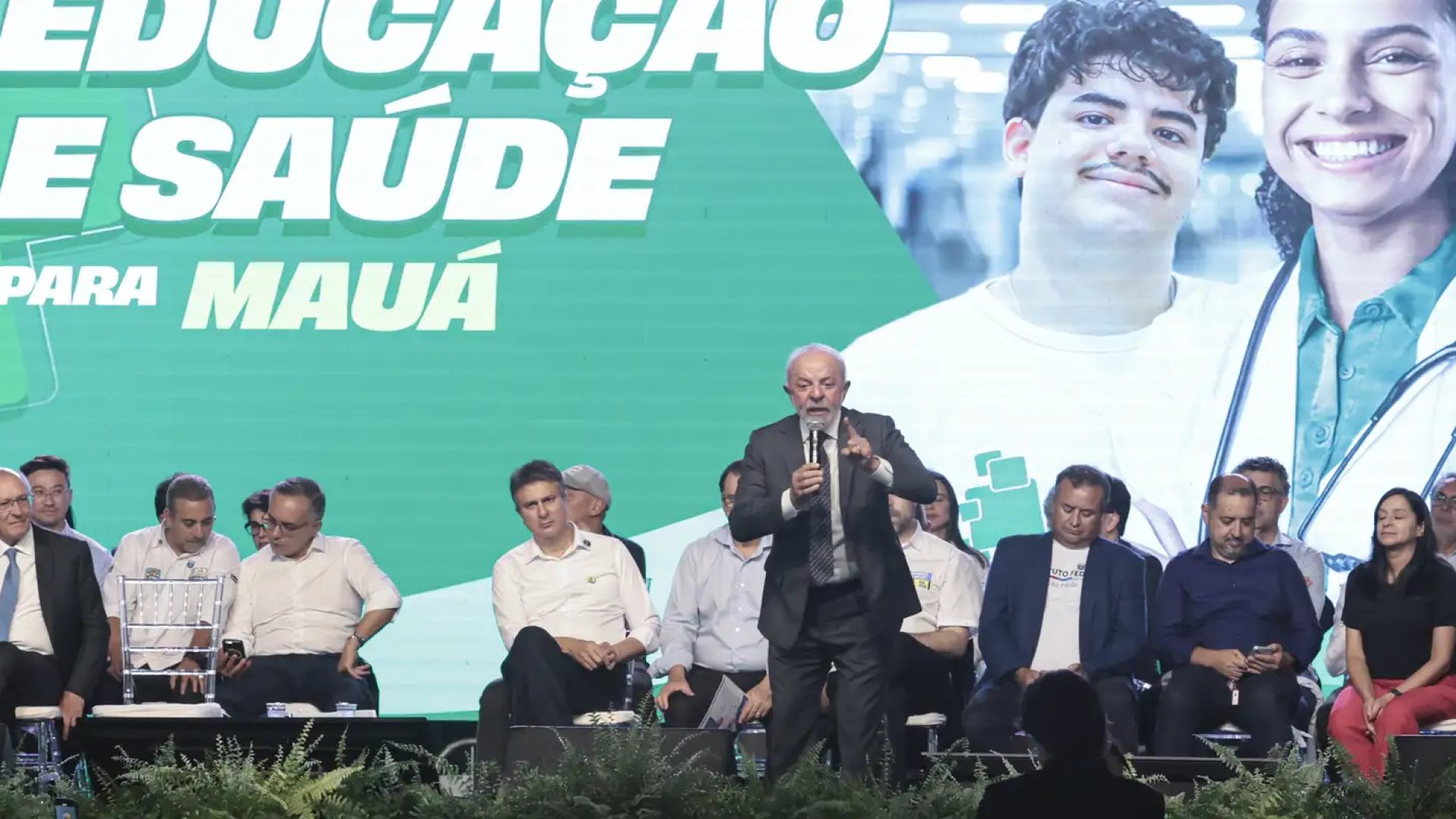 Lula defende educação para o combate à violência contra mulher