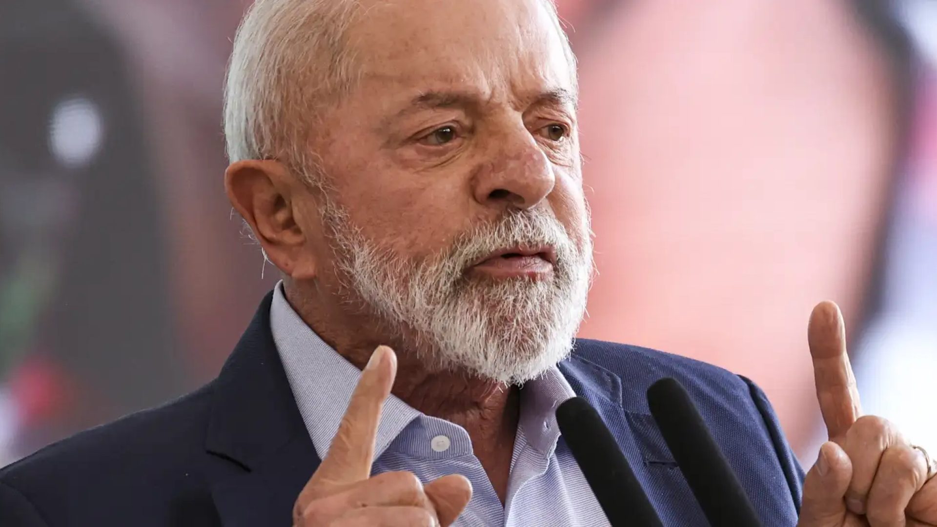 Lula chama América Latina de zona de paz e critica intervenções