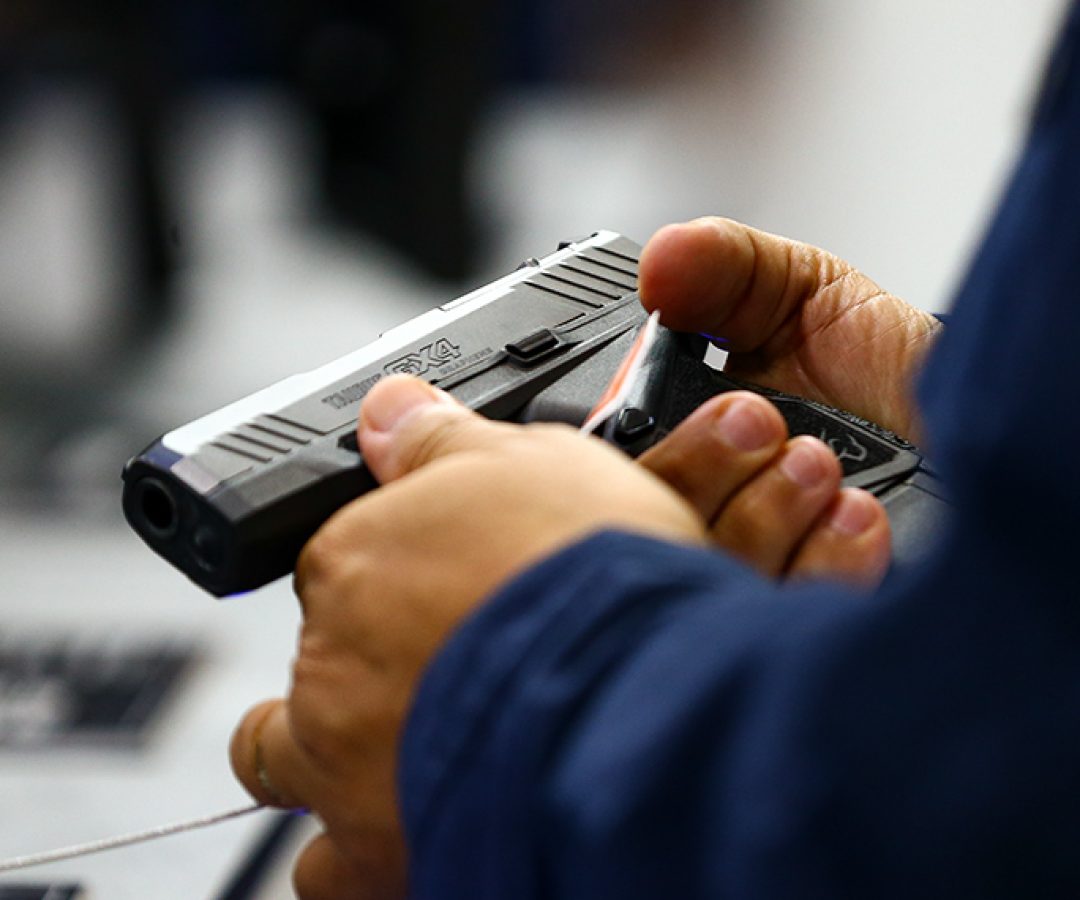 CSP vota projetos para derrubar decreto que restringiu acesso a armas — Senado Notícias