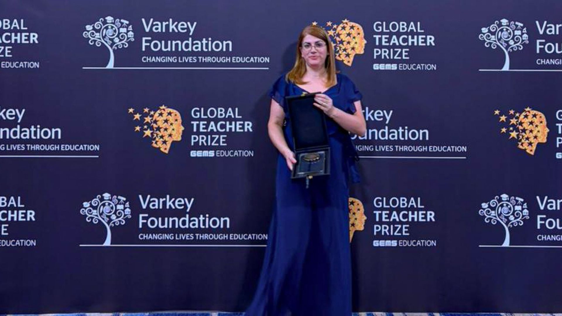 "Estudante deve errar, idealizar e construir", diz professora premiada
