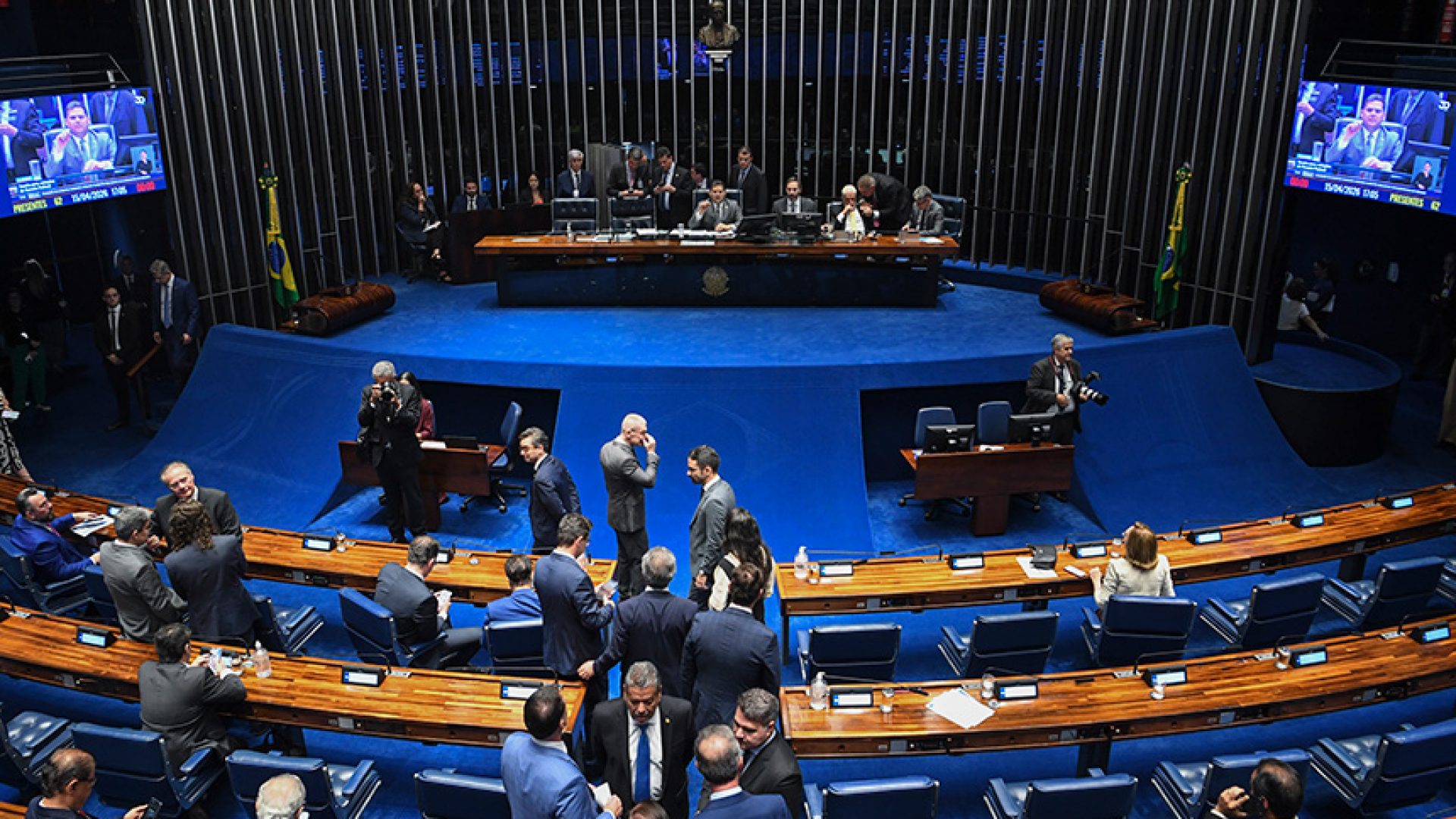 Criação do Dia Nacional em Memória das Vítimas da Covid-19 vai para sanção — Senado Notícias