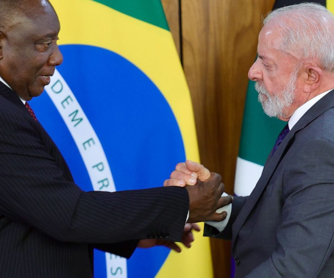 Lula: Brasil e África do Sul devem focar em autonomia para autodefesa