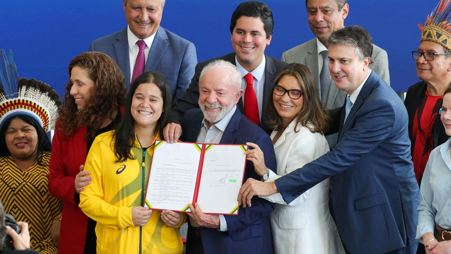 Lula envia para o Congresso projetos que criam a Unind e UFEsporte