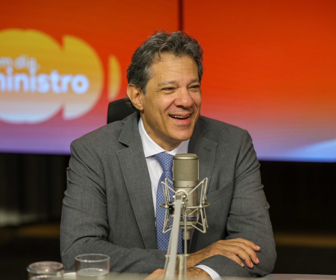 Tarifa zero volta ao debate: governo avalia transporte público gratuito em todo o país