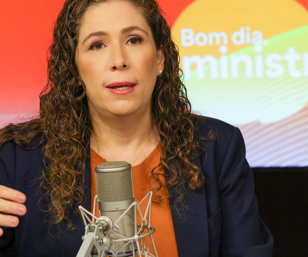 Novos cargos são para recompor capacidade do Estado, diz ministra
