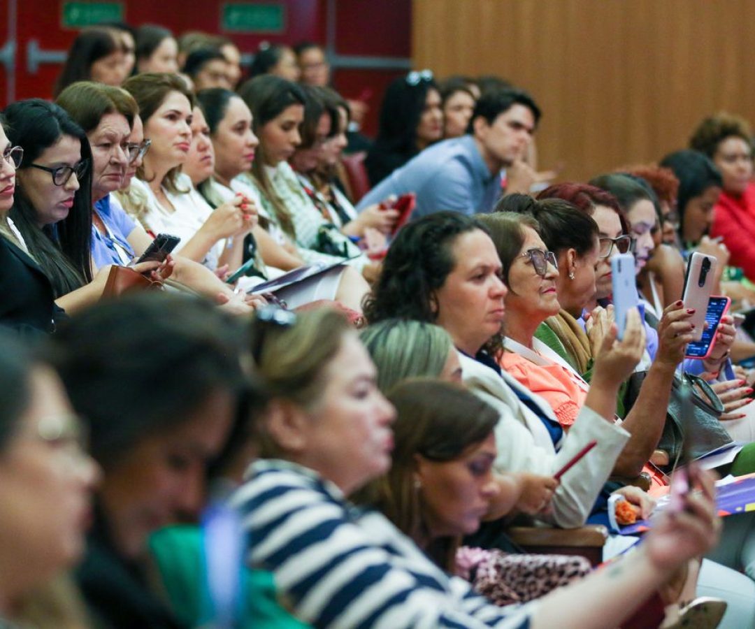 Distrito Federal destaca avanços em políticas para mulheres em reunião nacional
