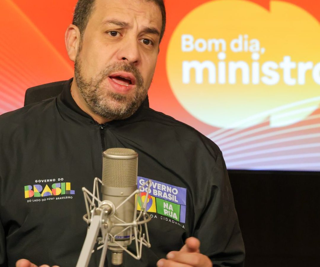 Com juros altos, dívidas aumentam e exigem mais Desenrola, diz Boulos