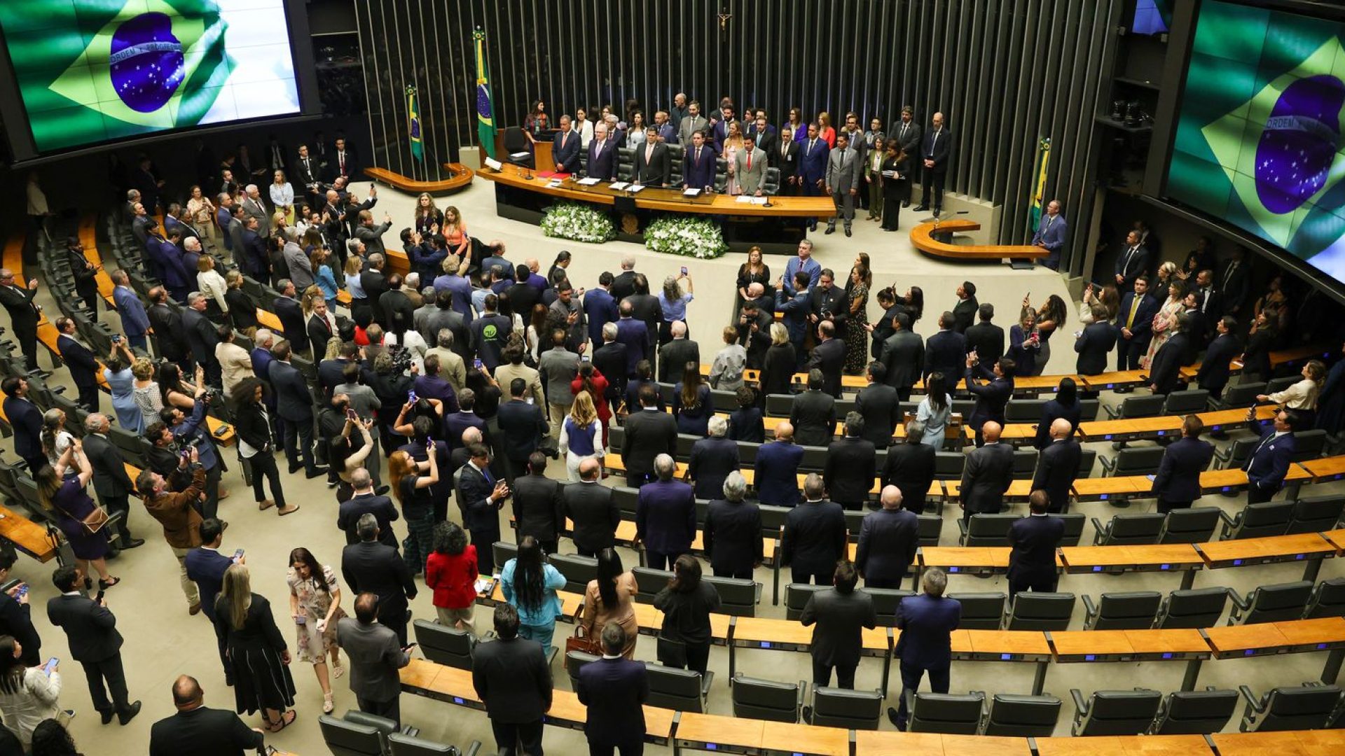 Em mensagem ao Congresso, presidente Lula destaca números do governo