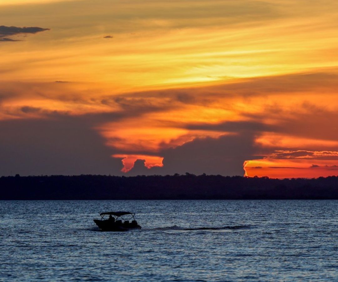 Lula diz que não quer luxo e que ficará em barco durante a COP30