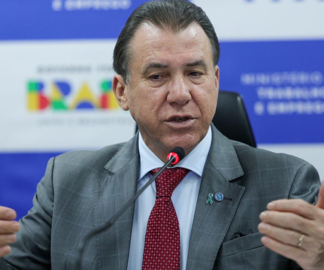 Brasil fecha 2025 com aumento de 5% no estoque de empregos