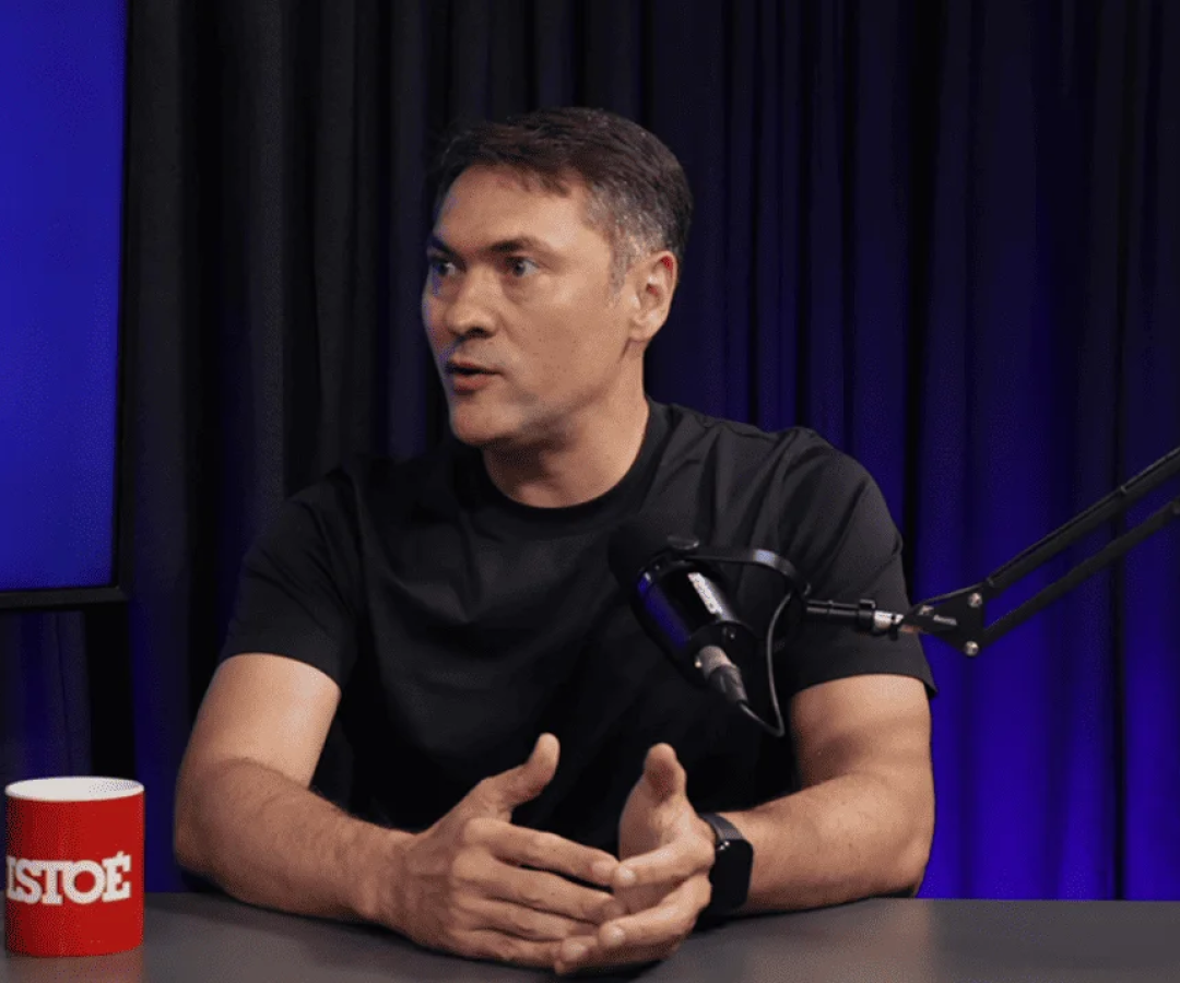 Glauber Mota, CEO da Revolut, em participação no Dinheiro Entrevista