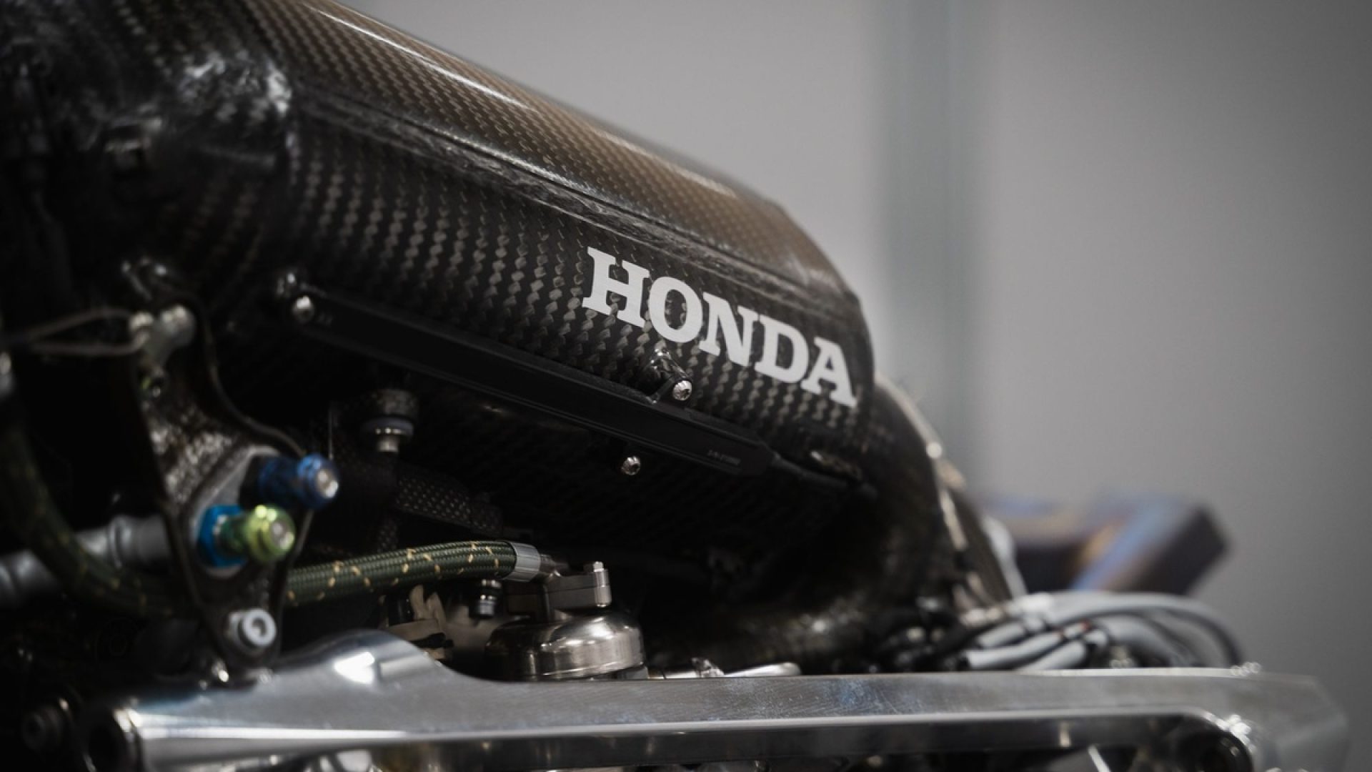 Honda liga motor de 2026 e compartilha som