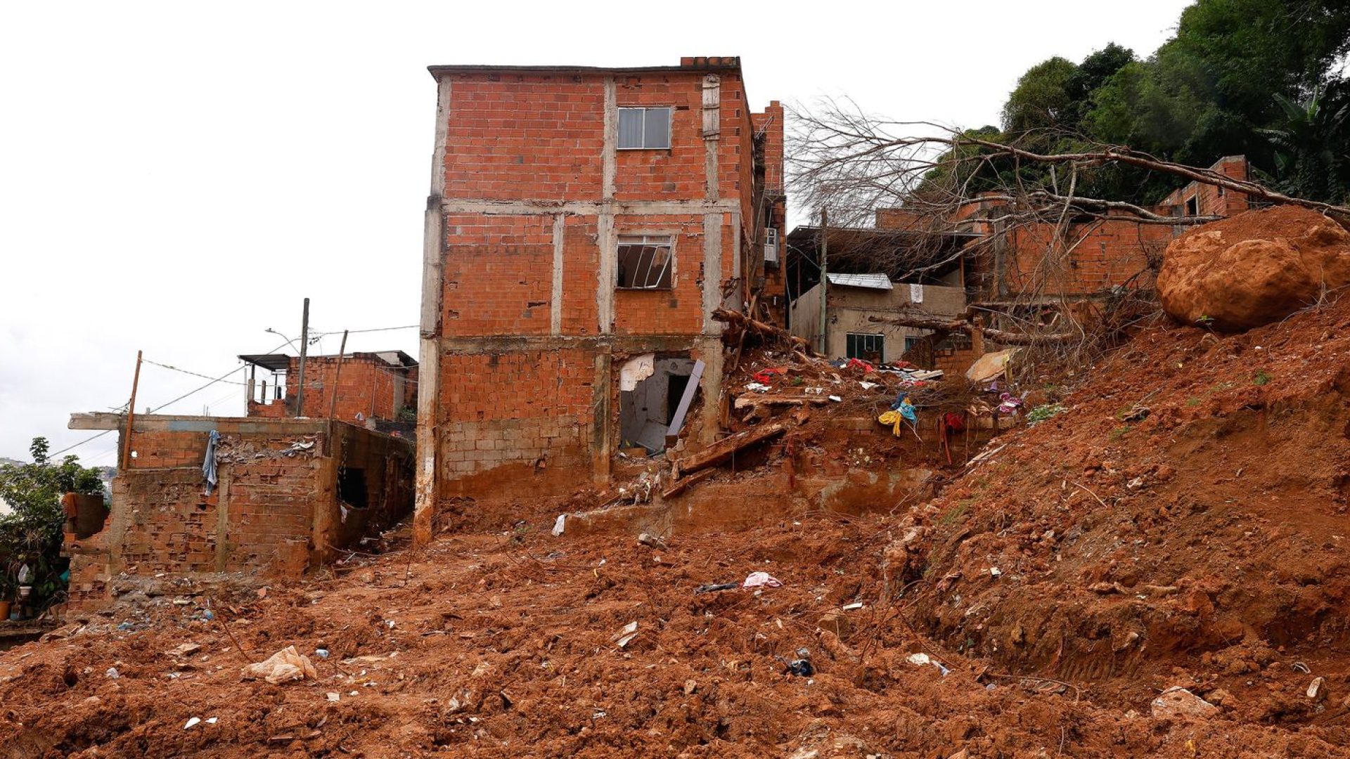 Governo destina mais R$ 75,3 milhões para atingidos por chuvas em MG