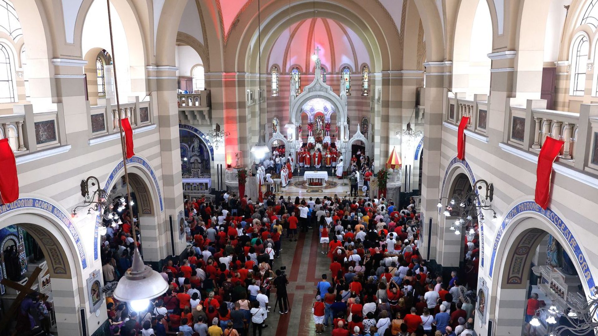 Cariocas celebram padroeiro São Sebastião com gratidão e esperança