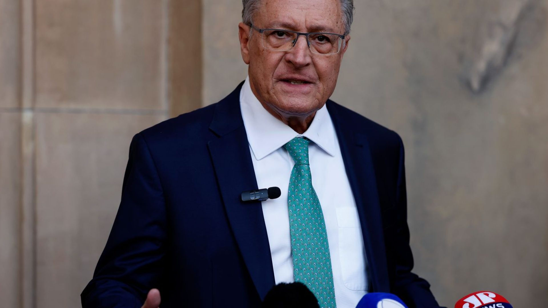 “Estamos muito otimistas”, diz Alckmin após conversa de Lula e Trump