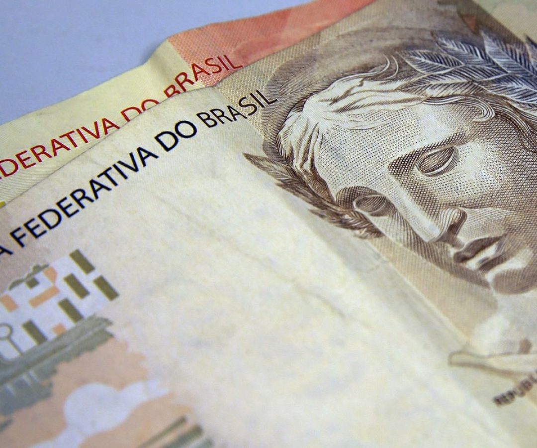 Economistas e setor produtivo veem avanços com PL da isenção de IR