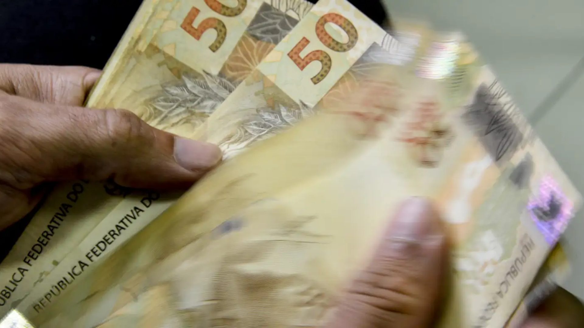 Senado ouve trabalhadores sobre aumento da faixa de isenção do IR