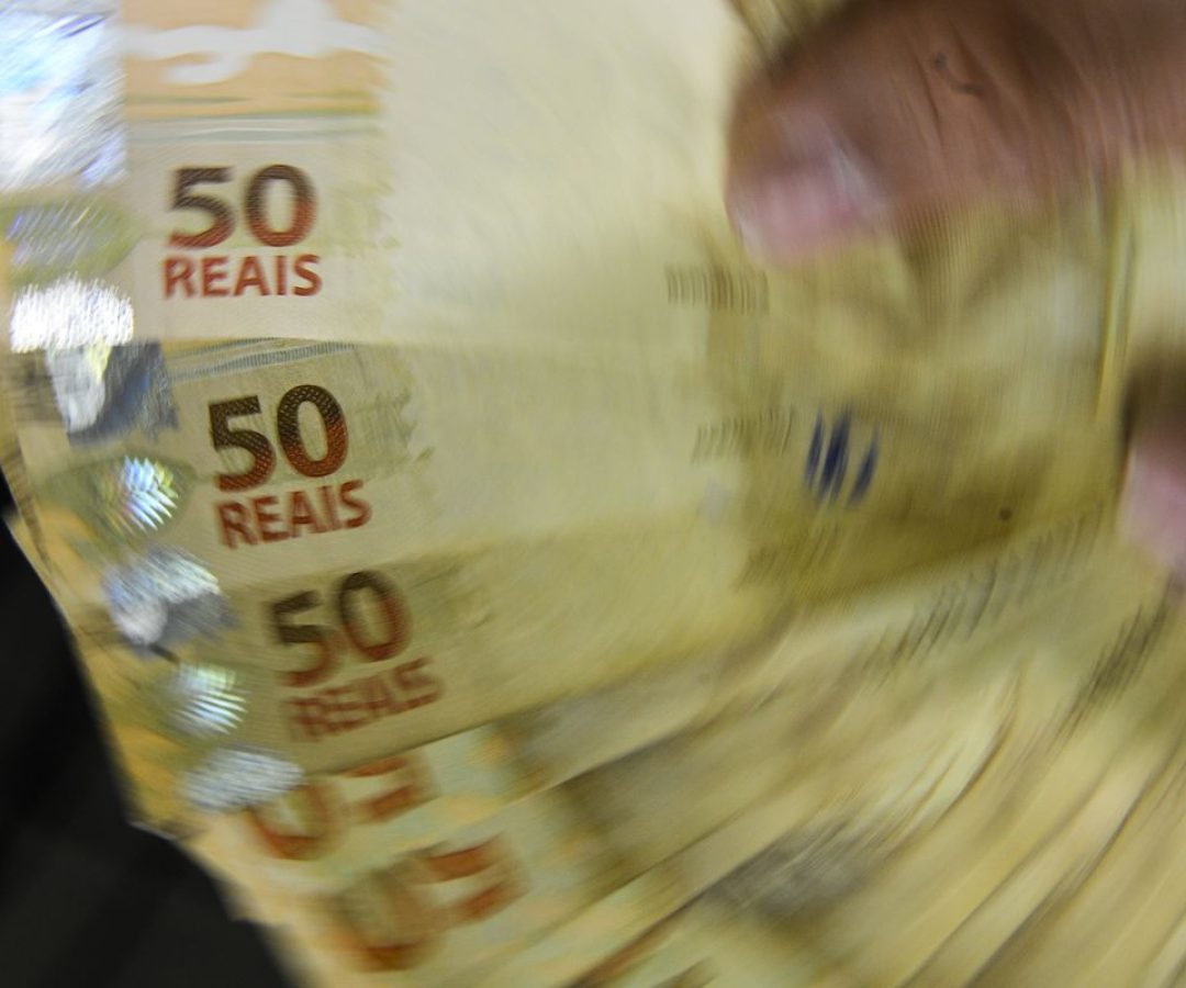 Poupança tem retirada líquida de R$ 11,1 bilhões em março