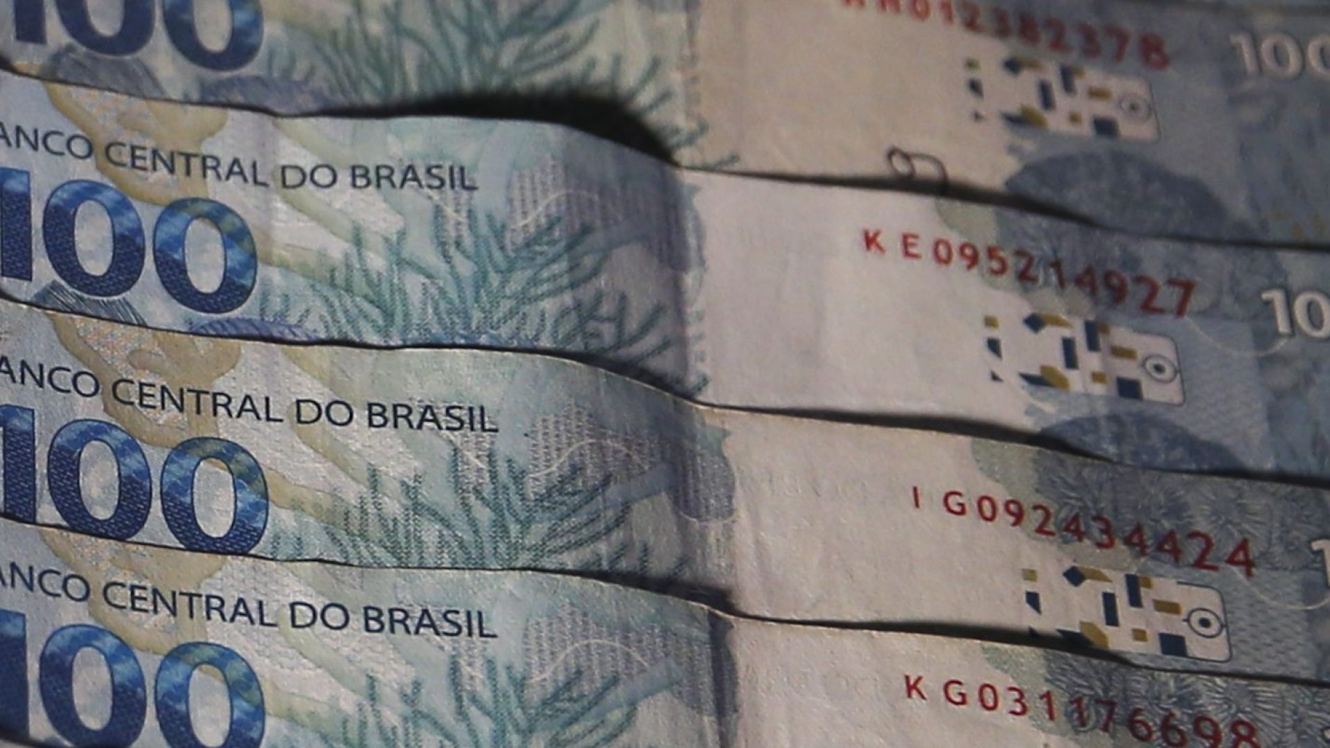 Brasileiros têm R$ 10,4 bilhões em valores esquecidos para resgatar