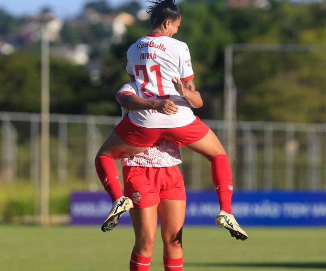 Reforços marcam e Bragantino vence Ferroviária no Brasileiro Feminino