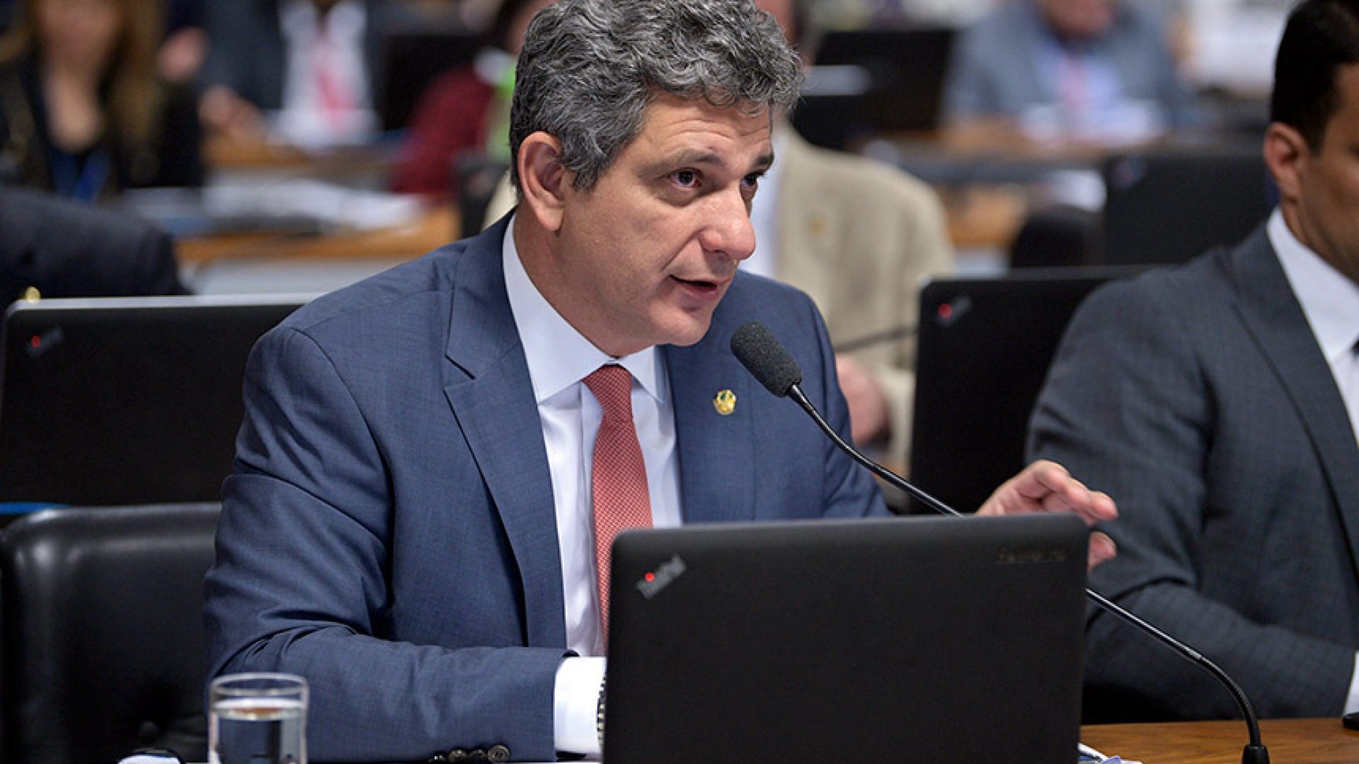 CAE vai debater limite para a dívida consolidada da União — Senado Notícias