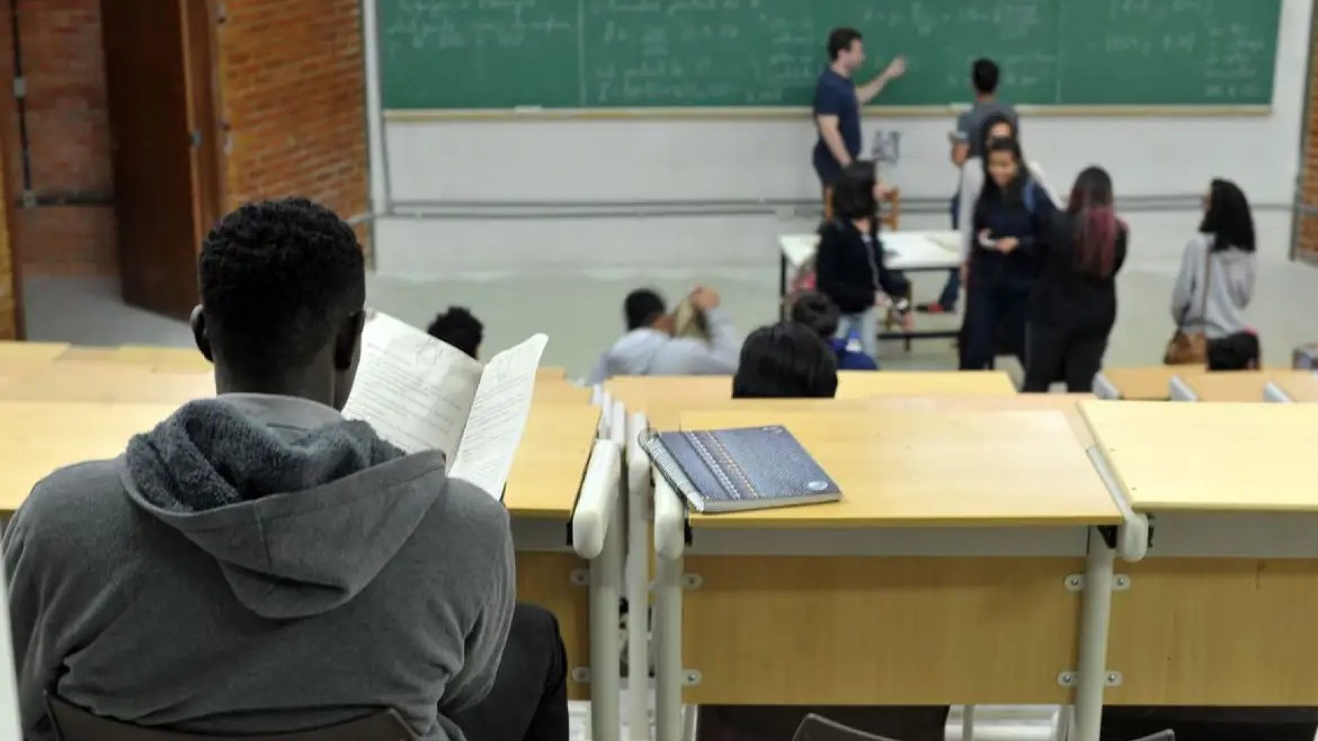Fies começa a convocar estudantes da lista de espera