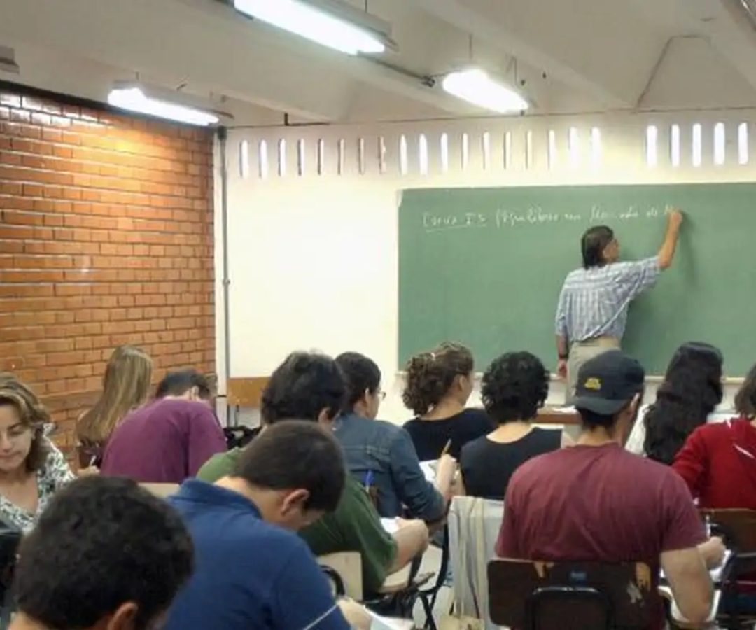 Fies do 2º semestre: prazo de adesão de instituições termina hoje