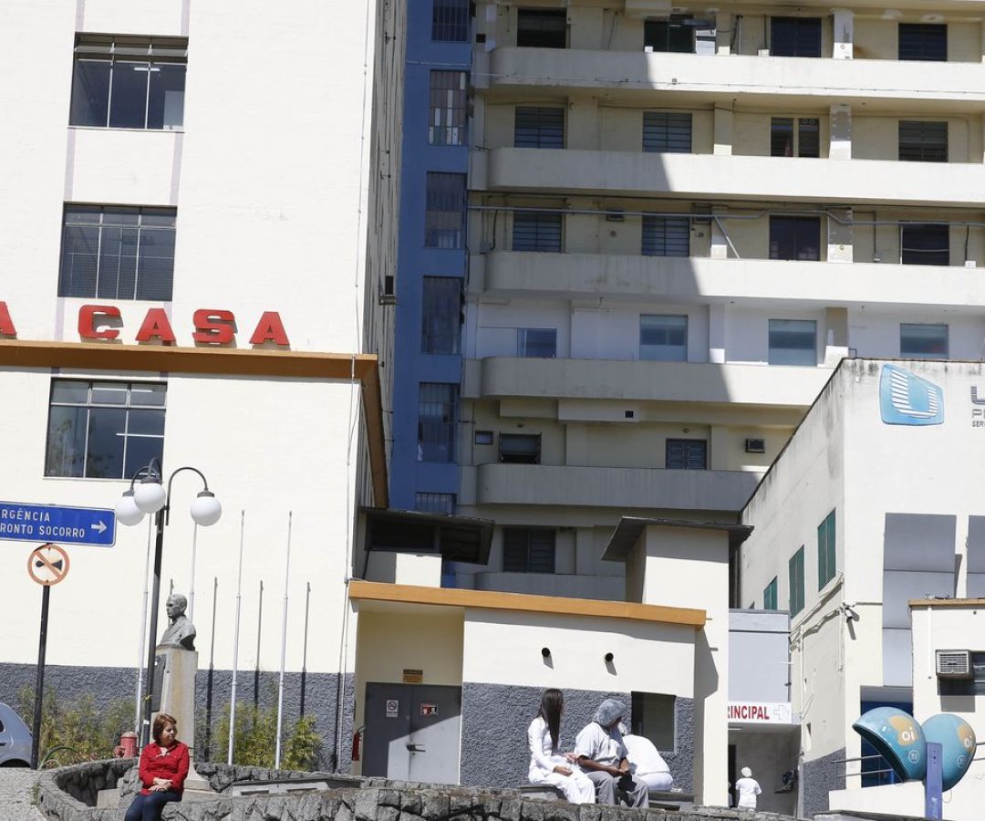 Crédito do FGTS para Santas Casas é prorrogado até 2030